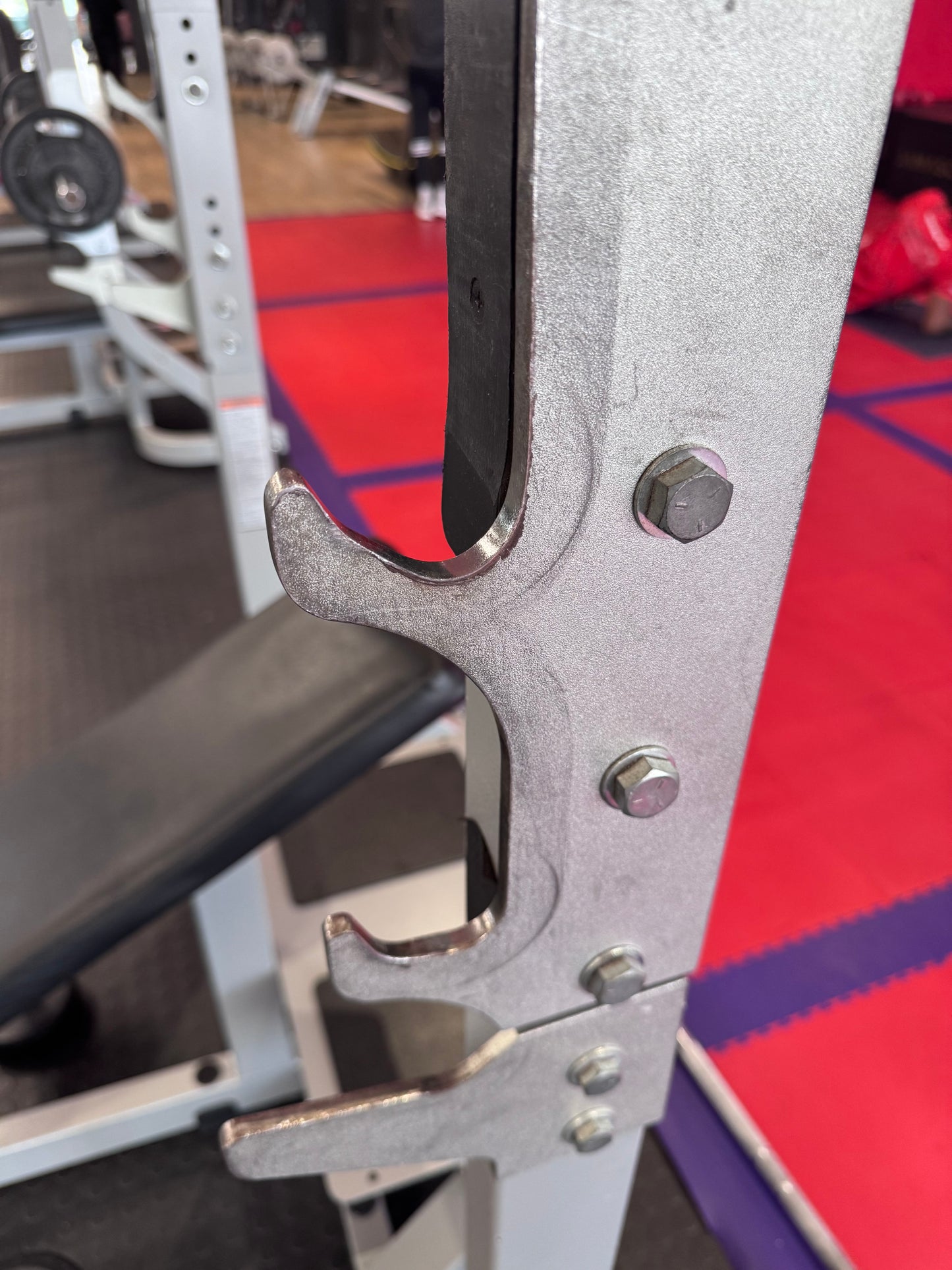 Olympic Flat Bench Press TECH- Bar Holder Plate Set